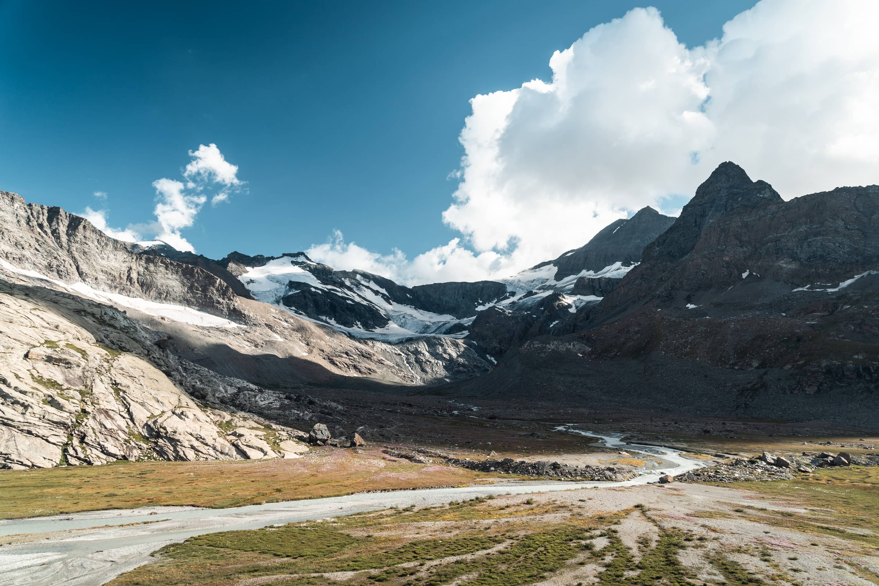 Hiking across the Graian Alps