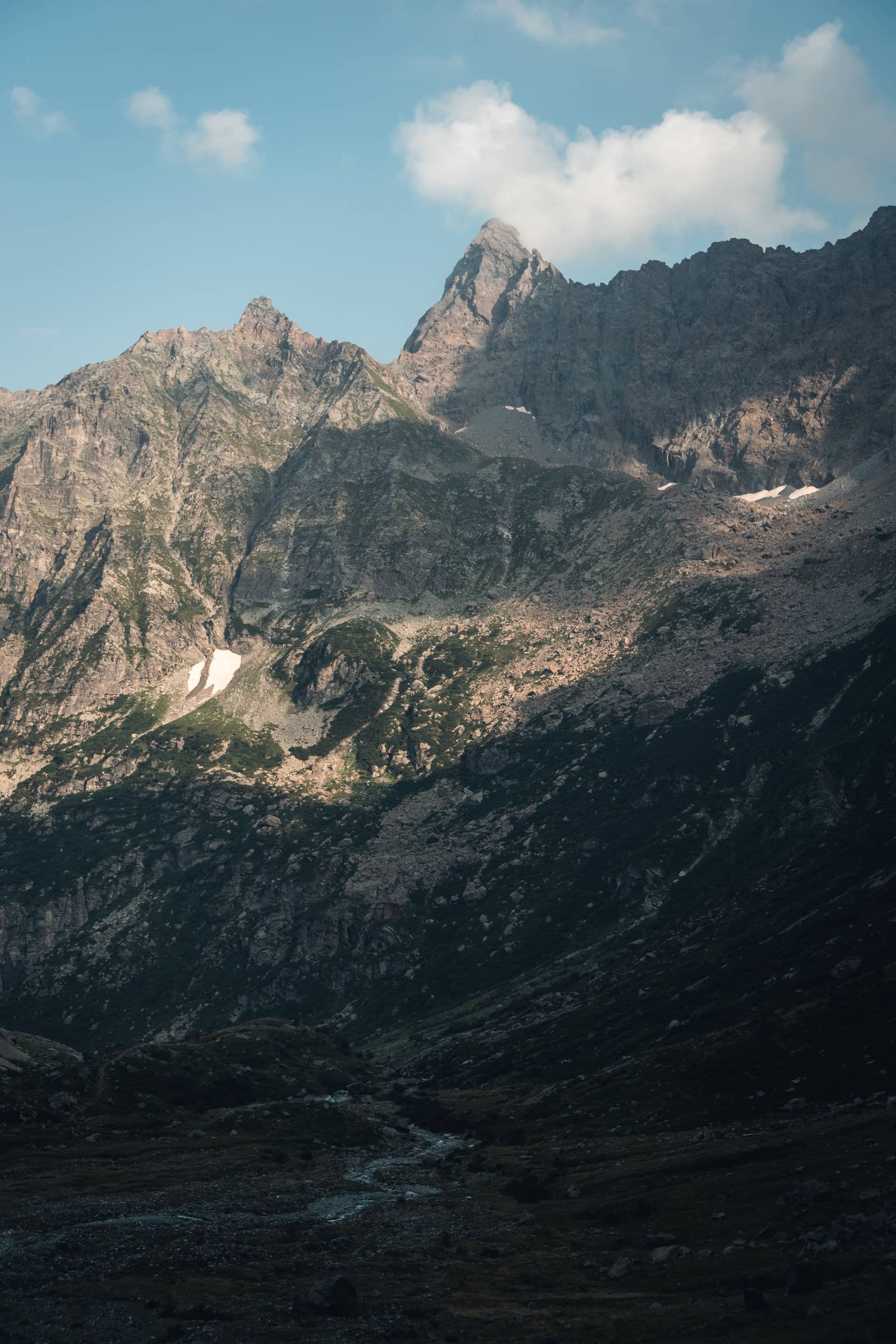 Hiking across the Graian Alps